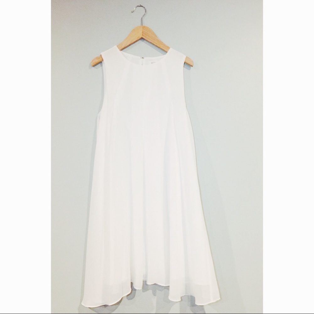💕NEW BCBGENERATION WHITE SUMMER DRESS FORMAL